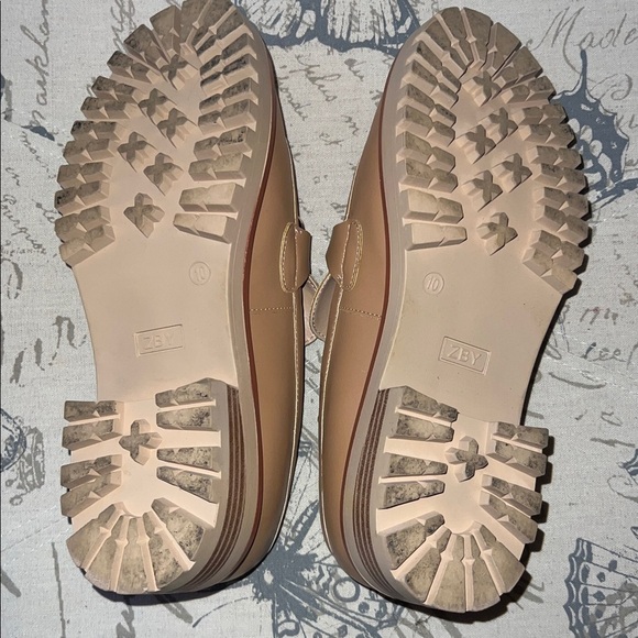 Tan Chain Loafers - Picture 5 of 5